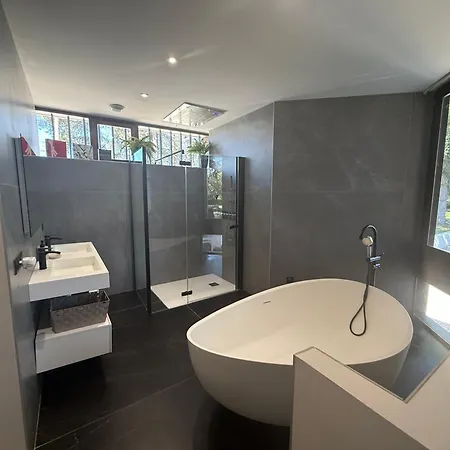 Villa Avec Piscine *