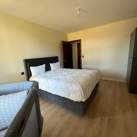 Avec Piscine * Montauban