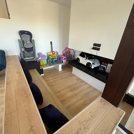 Avec Piscine Монтобан