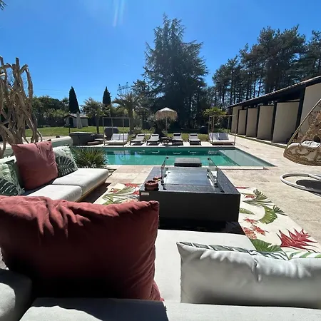 Вилла Avec Piscine *