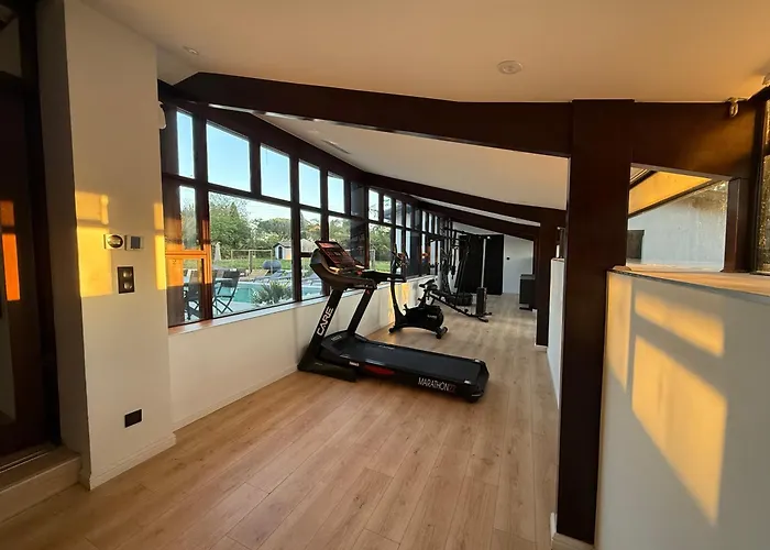 ヴィラ Avec Piscine *